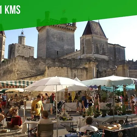 Utopique - 2 Min Palais Des Papes - Wifi - Patio Avignon